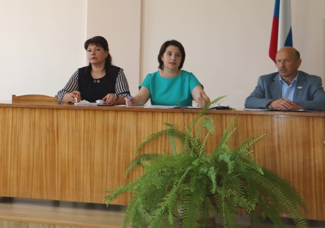 Депутаты заслушали Отчет Главы муниципального образования 