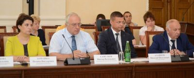 Совещание по вопросам благоустройства территорий муниципальных образований с А.Островским