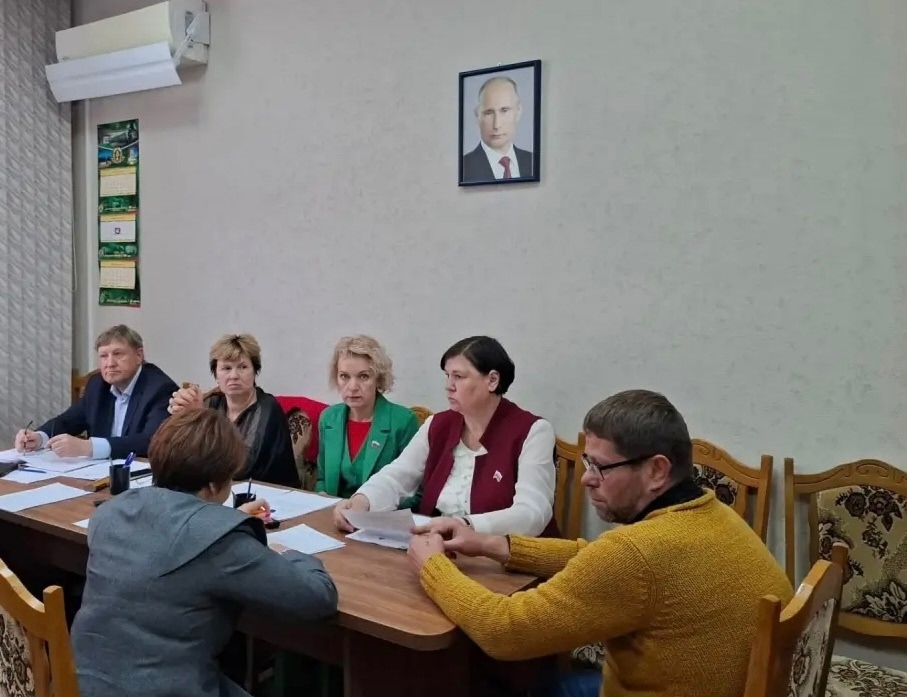 Совместное заседание постоянной комиссии по социальной политике и постоянной комиссии по бюджету и муниципальной собственности состоялось 18 июня